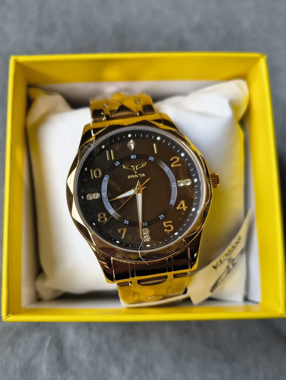 Invicta Specialty I by Invicta Men's Watch - 41mm. Gold (69019)